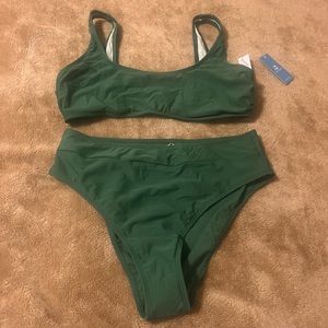 Cupshe NWT 2 piece high rise swimsuit. Size large.